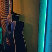 گیتار آکوستیک fender پیکاپدار|گیتار، بیس، امپلیفایر|لنگرود, |دیوار