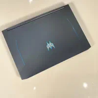 لپ تاپ acer Helios درحد نو