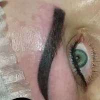 تتو و میکروبلیدینگ تخصصی  زیبایی طبیعی و ماندگار
