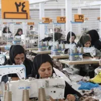 چرخکار زیگزال دوز وسط کار