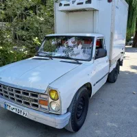 راننده همراه با نیسان یخچالدار