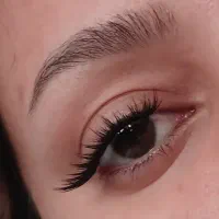 کاشت مژه|خدمات آرایشگری و زیبایی|اصفهان, شهرک سلامت|دیوار