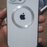اپل iPhone 15 Pro Max با حافظهٔ ۵۱۲ گیگابایت