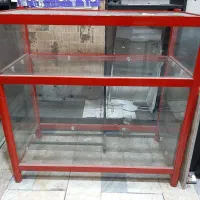 پیشخوان و قفسه