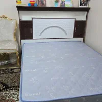 سرویس خواب در حد نو با میز آرایش|تخت و سرویس خواب|بیرجند, |دیوار