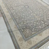 یک تخته فرش 9متری زمرد مشهد