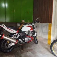 cb1300