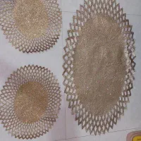 رو میزی ۳ تیکه طلایی و نو