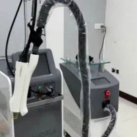 استخدام اپراتور لیزر خانم
