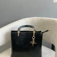 پخش کیف کهن|کیف، کفش، کمربند|شیراز, احمدی جنوبی|دیوار