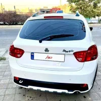 کوییک Rs سفید مشکی 1402