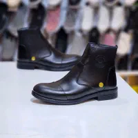 نیم بوت چرم طبیعی الوادر|کیف، کفش، کمربند|اصفهان, تخت فولاد|دیوار