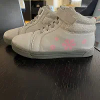 کتانی و نیم بوت