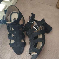 کفش زنانه سایز40هرکدوم200|کیف، کفش، کمربند|میانه, |دیوار