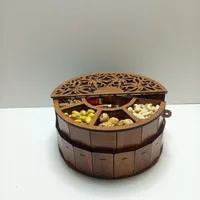 جعبه پذیرایی چوبی گردان|صنایع دستی و سایر لوازم تزئینی|قم, سید معصوم|دیوار