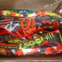 کفش ورزشی معاوضه یک جفت مرغ عشق با قفس