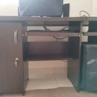 میز کامپیوتر و کار