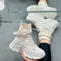 کتونی ساقدار