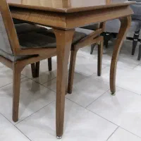 میز غذاخوری