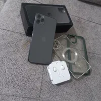 اپل iPhone 11 Pro با حافظهٔ ۶۴ گیگابایت