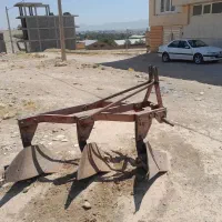 ۳گاواهن ۱۴ فروشی میباشد