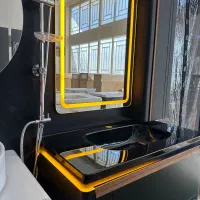 روشویی کابین مشکلی مات چراغدار انبه‌ای