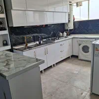 مبله شیک و تمیز خیابان اصلی|اجارهٔ کوتاه‌مدت آپارتمان و سوئیت|مرودشت, بیست متری بیمارستان|دیوار
