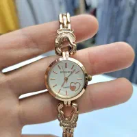 ساعت زنونه درحد نو چندماه گرفتم