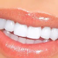 ساخت دندان مصنوعی فقط ۶/۸۰۰