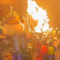 بارمن و میز بار