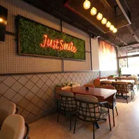 نیروی کار برای کافه فست فود