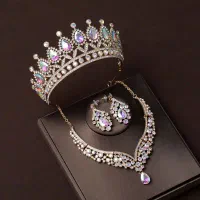 برای اولین بار در ایران ست تاج وگردنبند،گوشواره