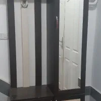 جاکفشی و رخت آویز