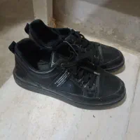 کفش|کیف، کفش، کمربند|کازرون, |دیوار