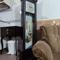 ساعت ایستاده و ساعت دو طرفه