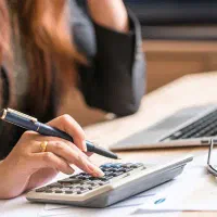 حسابدار خانم در صالح آباد