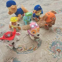 عروسک های سگ های نگهبان