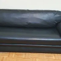 مبل چرمی ۴ نفره