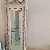 بوفه شیشه ای