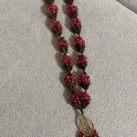 گردنبند و سنجاق میخک