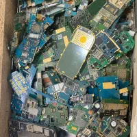 بردموبایل،کامپیوتر،سبز