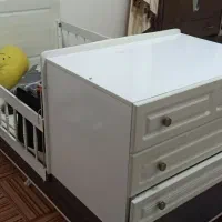 تخت کودک کمک و نوجوانان