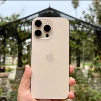 ایفون ۱۶ مکس در حد نو بدون خط و خش