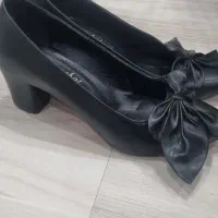 تعدا ی کیف وکفش|کیف، کفش، کمربند|اردبیل, |دیوار