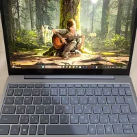 Laptop Microsoft Go 2