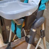 صندلی غذا و نینی لای لای برند زویه|اسباب و اثاث بچه|تهران, دکتر هوشیار|دیوار