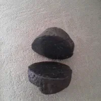 شهاب سنگ کندریتی کربنی .
