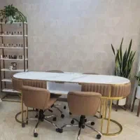 اجاره میز ناخن، صندلی و تخت به همکاران دارای مشتری