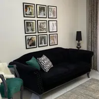 مبل راحتی و میز ناهار خوری