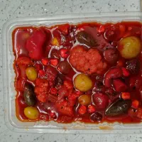 فروش ترشیجات  زیتون و خیارشور  فقط به صورت عمده|خوردنی و آشامیدنی|قم, حنیف نژاد|دیوار